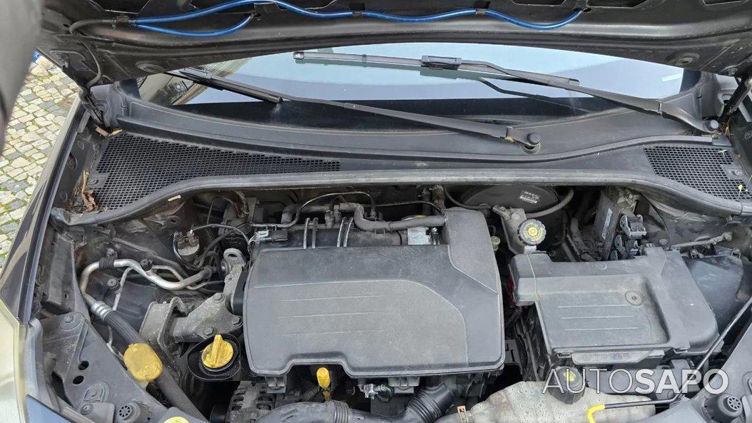 Renault Clio 1.2 16V Luxe Dynamique de 2008