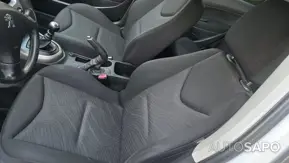 Peugeot 308 1.6 e-HDi Access CMP6 de 2013