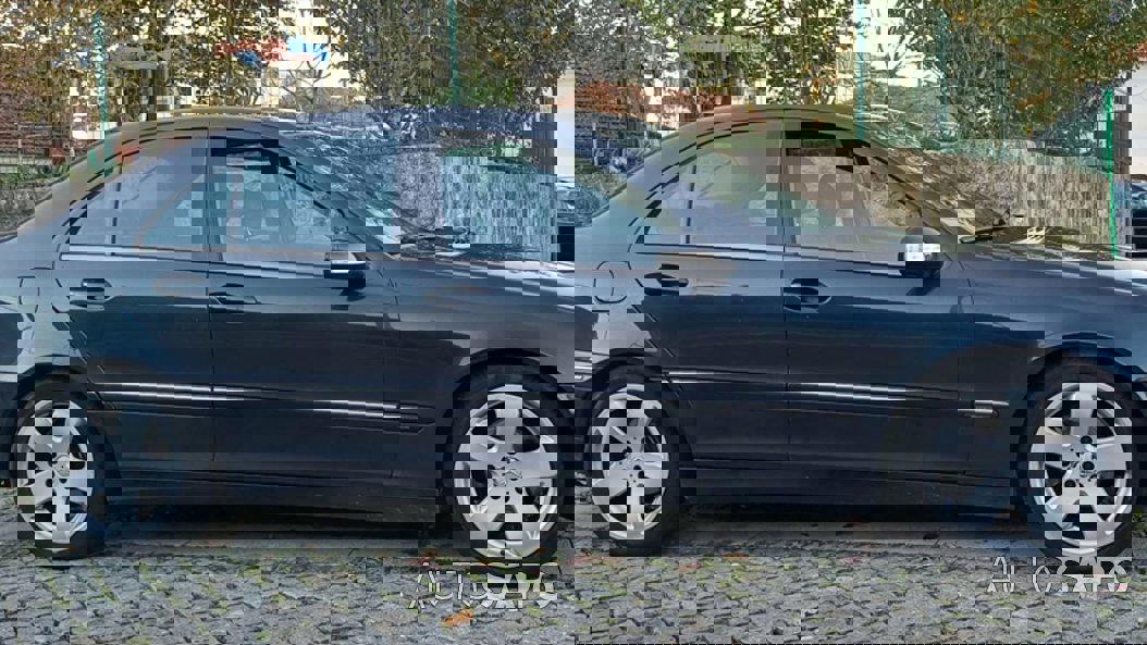 Mercedes-Benz Classe C 220 CDi Avantgarde Aut. de 2001