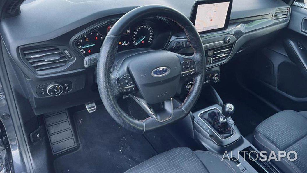 Ford Focus 1.0 EcoBoost MHEV ST-Line de 2021