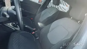 Ford Puma 1.0 EcoBoost MHEV Titanium de 2024