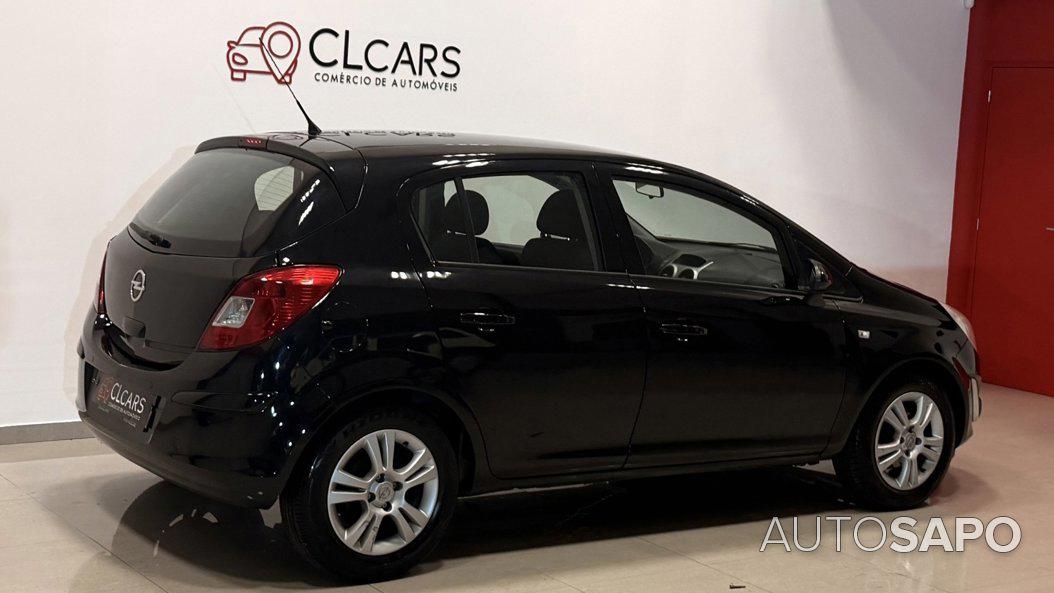 Opel Corsa 1.2 Enjoy de 2011