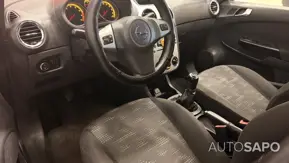 Opel Corsa 1.2 Enjoy de 2011