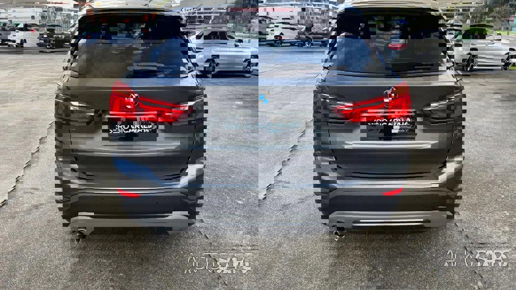 BMW X1 16 d sDrive Auto Line Sport de 2018