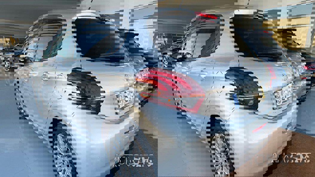 Peugeot 208 1.2 PureTech Style de 2017