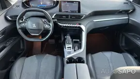 Peugeot 5008 1.2 PureTech Allure EAT8 de 2020