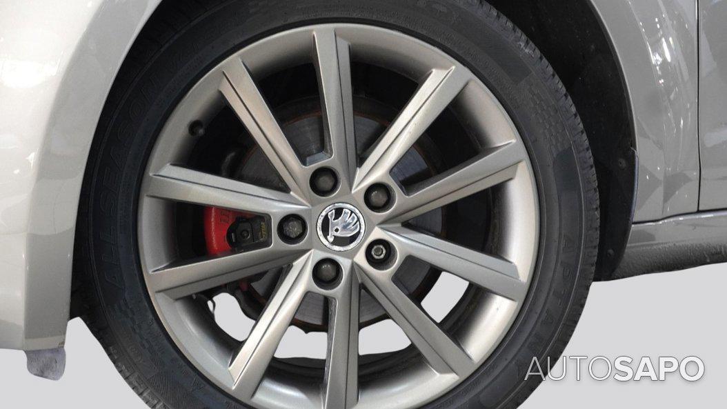 Skoda Octavia de 2014