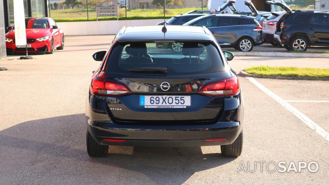 Opel Astra de 2019