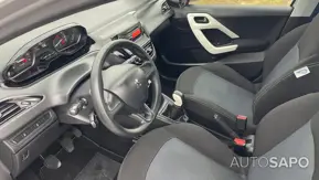 Peugeot 208 1.2 PureTech Active de 2016