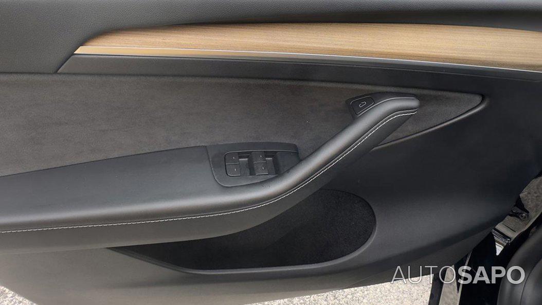 Tesla Model Y Standard RWD de 2023