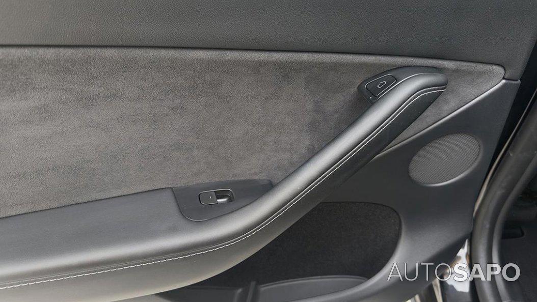 Tesla Model Y Standard RWD de 2023