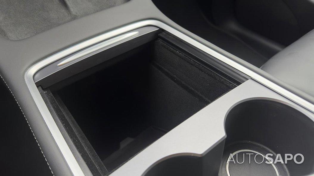 Tesla Model Y Standard RWD de 2023