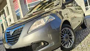 Lancia Y 1.2 16V LS de 2012