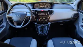 Lancia Y 1.2 16V LS de 2012