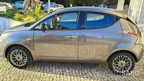 Lancia Y 1.2 16V LS de 2012