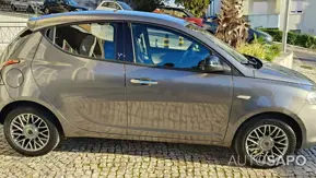 Lancia Y 1.2 16V LS de 2012