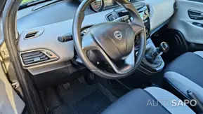 Lancia Y 1.2 16V LS de 2012