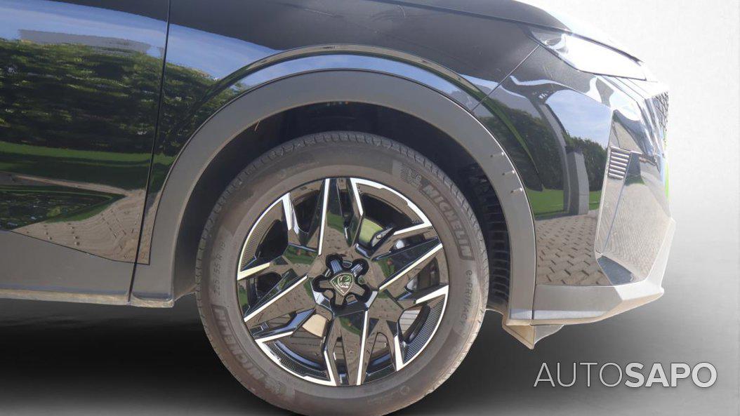 Peugeot 5008 de 2025