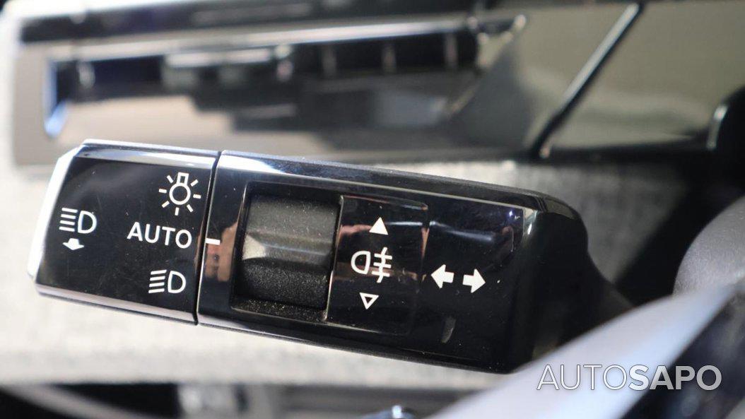 Peugeot 5008 de 2025