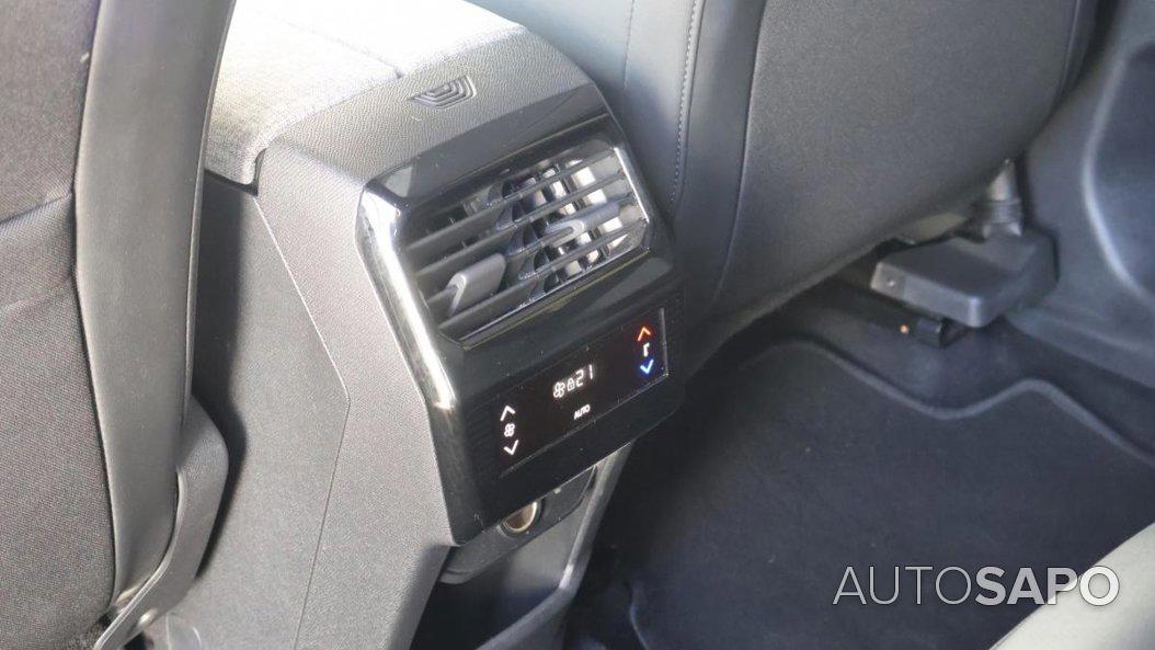 Peugeot 5008 de 2025