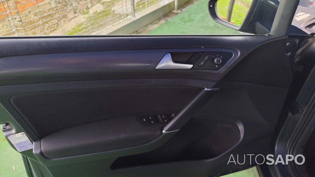 Volkswagen Golf 1.6i Confortline JE+AC de 2017