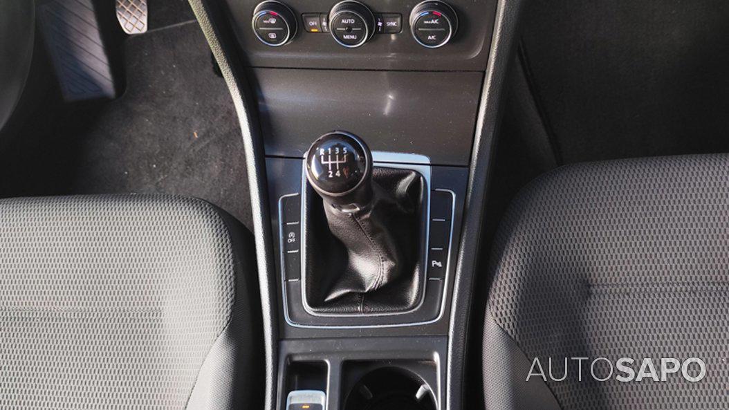 Volkswagen Golf 1.6i Confortline JE+AC de 2017