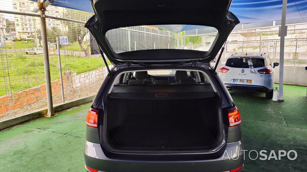 Volkswagen Golf 1.6i Confortline JE+AC de 2017