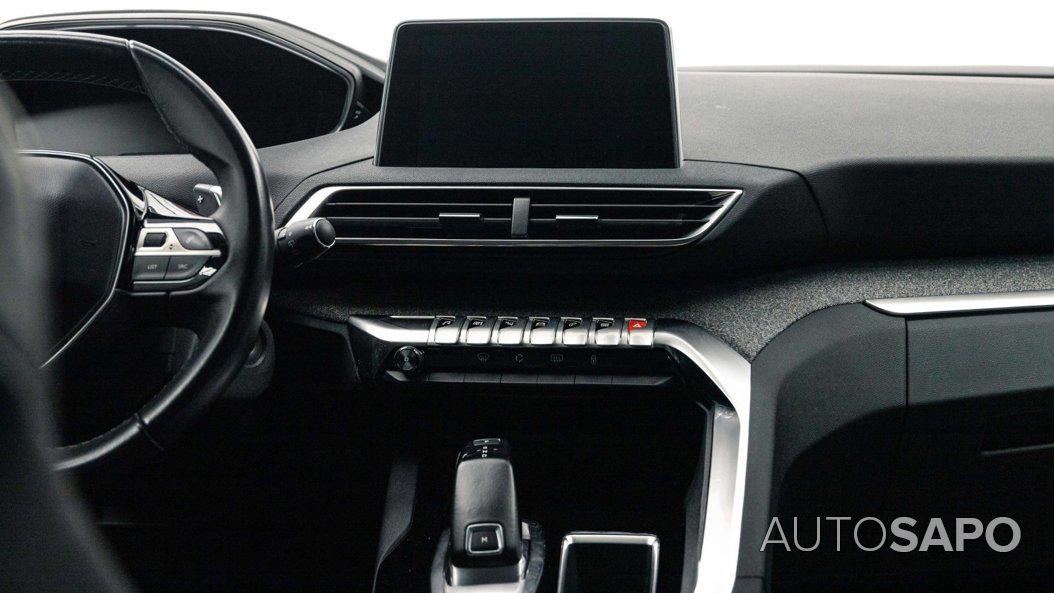 Peugeot 5008 1.5 BlueHDi Allure EAT8 de 2018