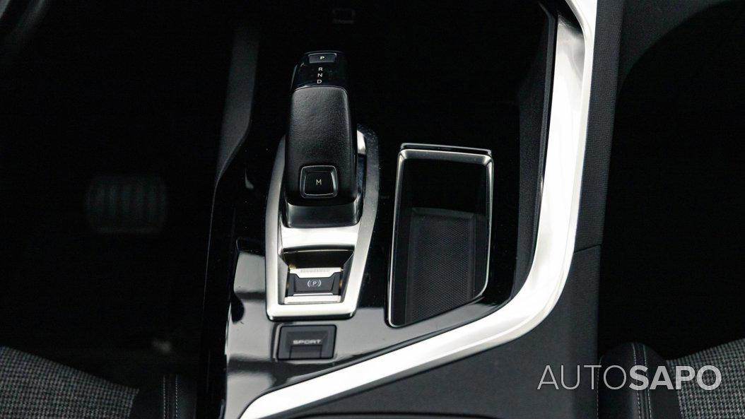 Peugeot 5008 1.5 BlueHDi Allure EAT8 de 2018