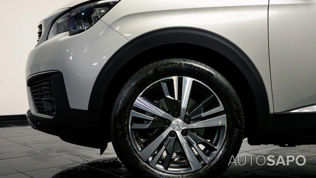 Peugeot 5008 1.5 BlueHDi Allure EAT8 de 2018