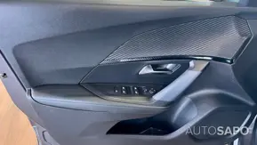 Peugeot 2008 1.2 PureTech Allure Pack EAT8 de 2020