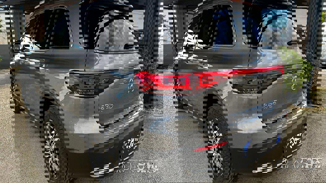 Mercedes-Benz EQB de 2022