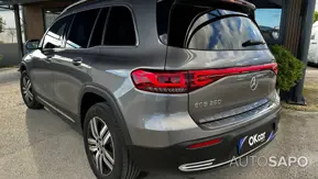 Mercedes-Benz EQB de 2022
