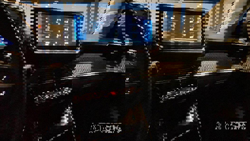 Peugeot 208 1.2 PureTech Allure Pack EAT8 de 2021