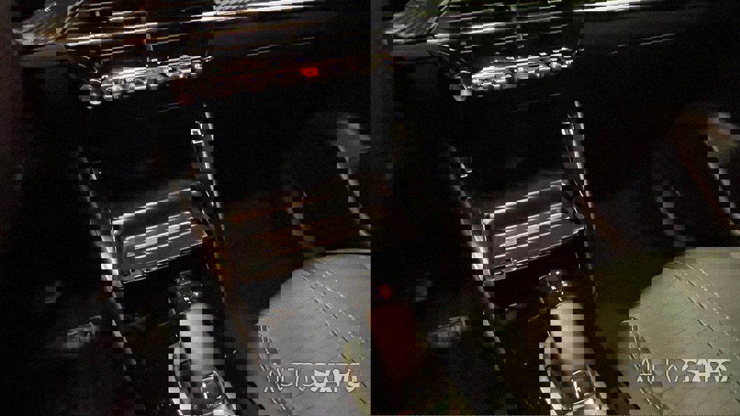 Peugeot 208 1.2 PureTech Allure Pack EAT8 de 2021