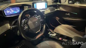 Peugeot 208 1.2 PureTech Allure Pack EAT8 de 2021