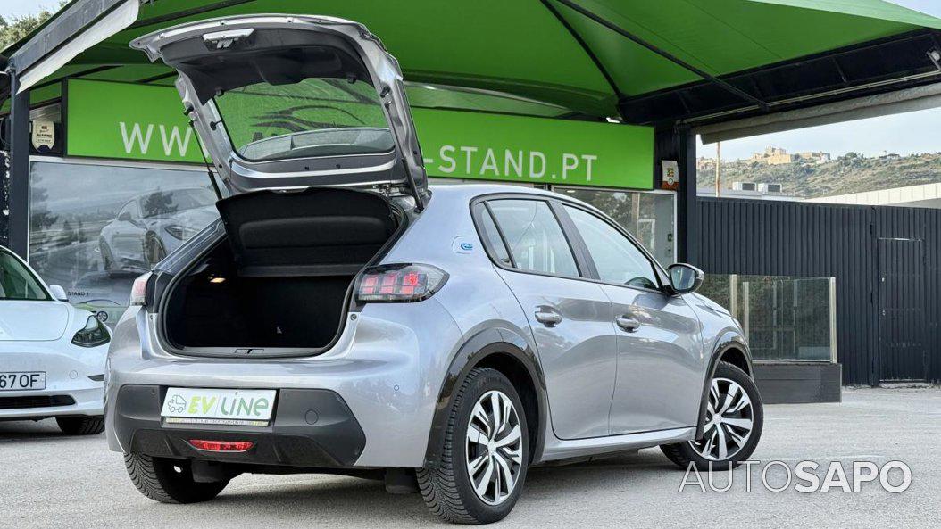 Peugeot E-208 de 2020