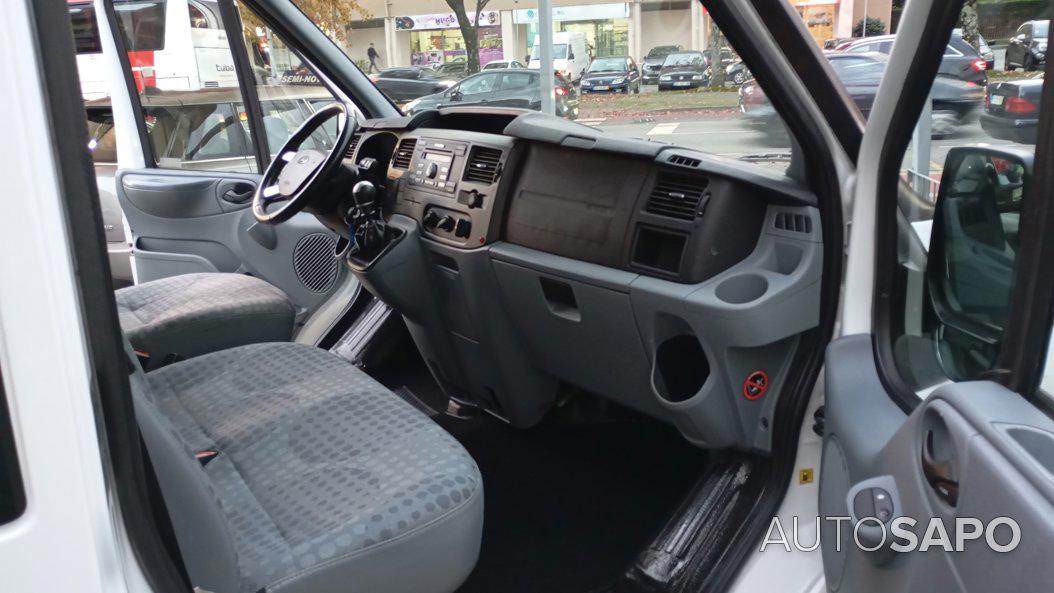 Ford Transit 260S 2.2 TDCi Trend Curta-T.Medio de 2013