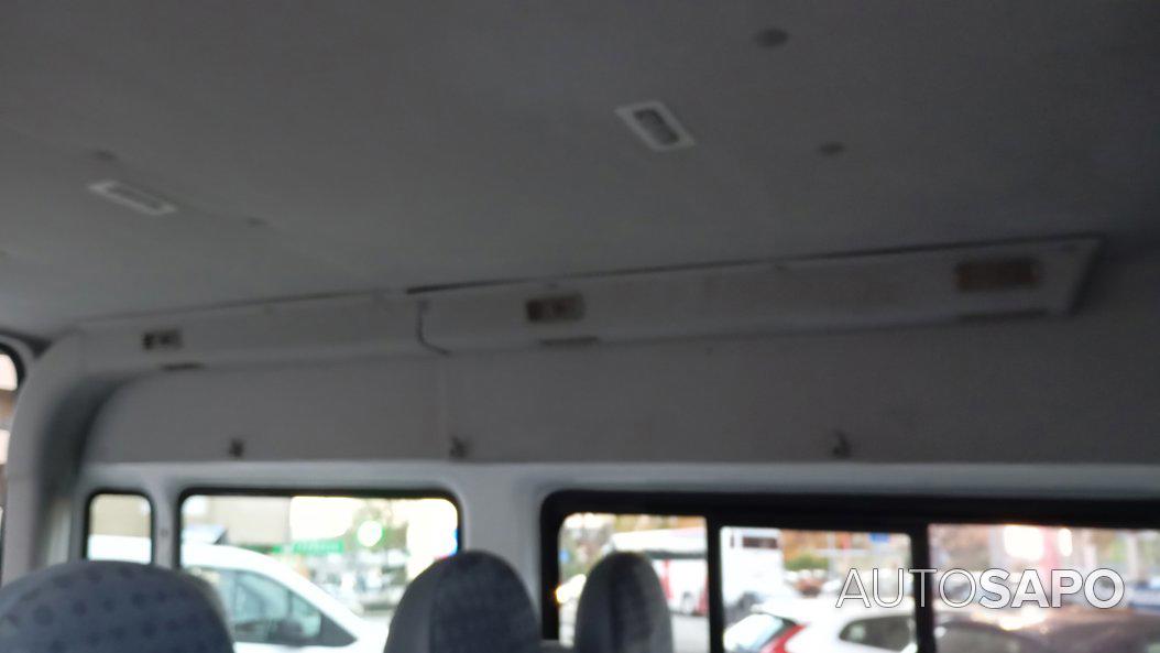 Ford Transit 260S 2.2 TDCi Trend Curta-T.Medio de 2013