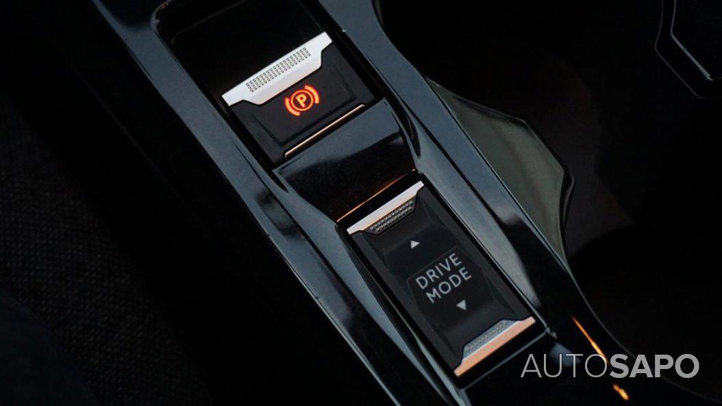 Peugeot E-208 de 2020