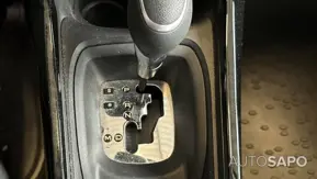 Peugeot 2008 1.2 PureTech Signature EAT6 de 2019