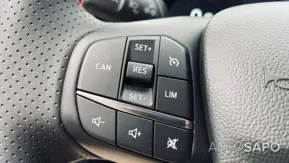 Ford Focus 1.0 EcoBoost MHEV ST-Line X de 2025