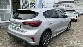 Ford Focus 1.0 EcoBoost MHEV ST-Line X de 2025