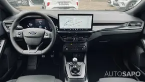 Ford Focus 1.0 EcoBoost MHEV ST-Line X de 2025
