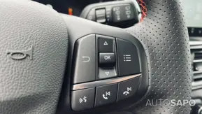 Ford Focus 1.0 EcoBoost ST-Line X de 2025