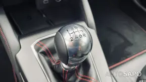 Ford Focus 1.0 EcoBoost ST-Line X de 2025