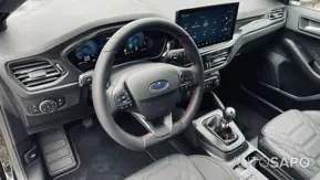 Ford Focus 1.0 EcoBoost ST-Line X de 2025