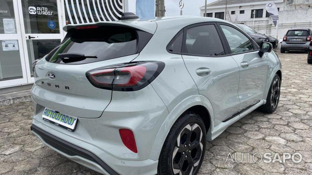 Ford Puma 1.0 EcoBoost MHEV ST-Line X de 2025