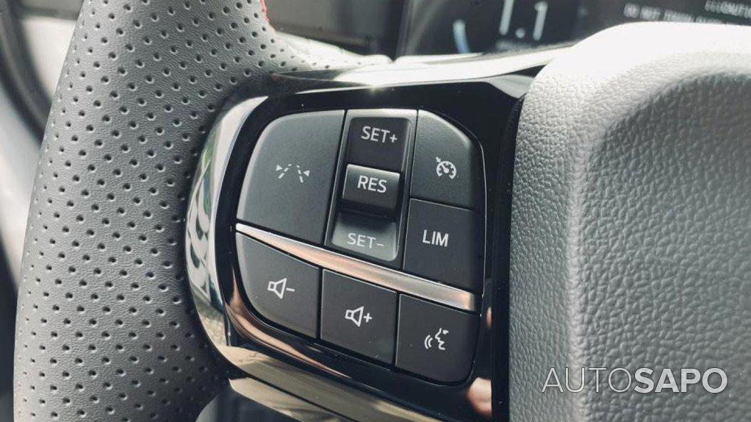 Ford Puma 1.0 EcoBoost MHEV ST-Line X de 2025