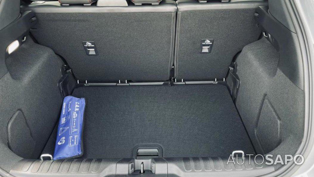 Ford Puma 1.0 EcoBoost MHEV ST-Line X de 2025